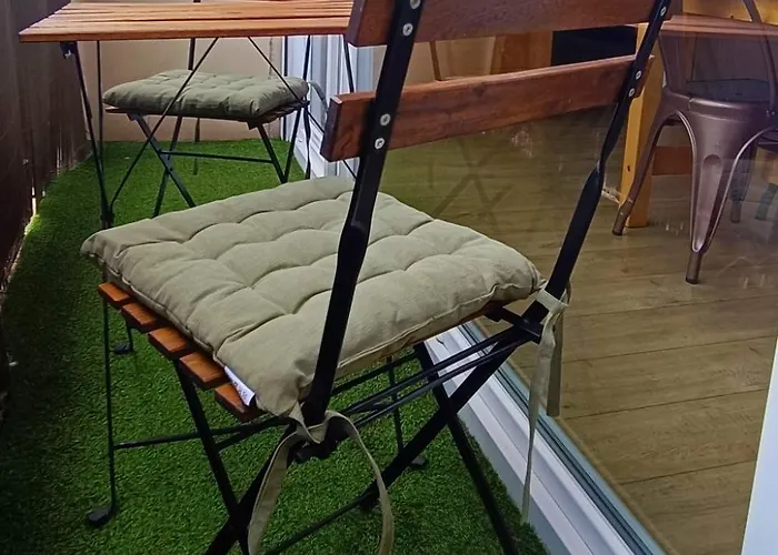 3 - 6 Personnes - Memorial - Universite *